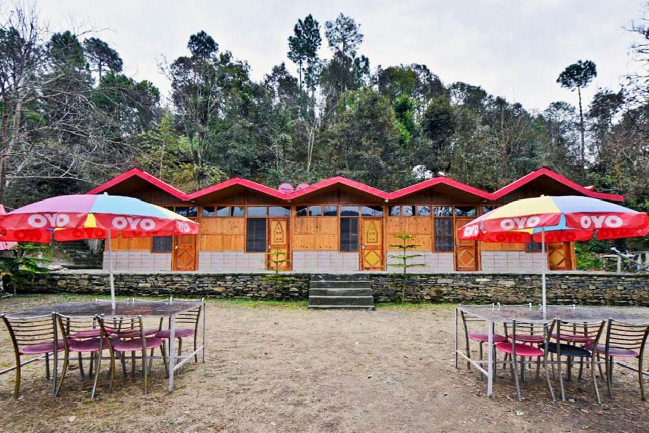 Oyo 29888 Nature Treat Hotel Chail Exterior foto